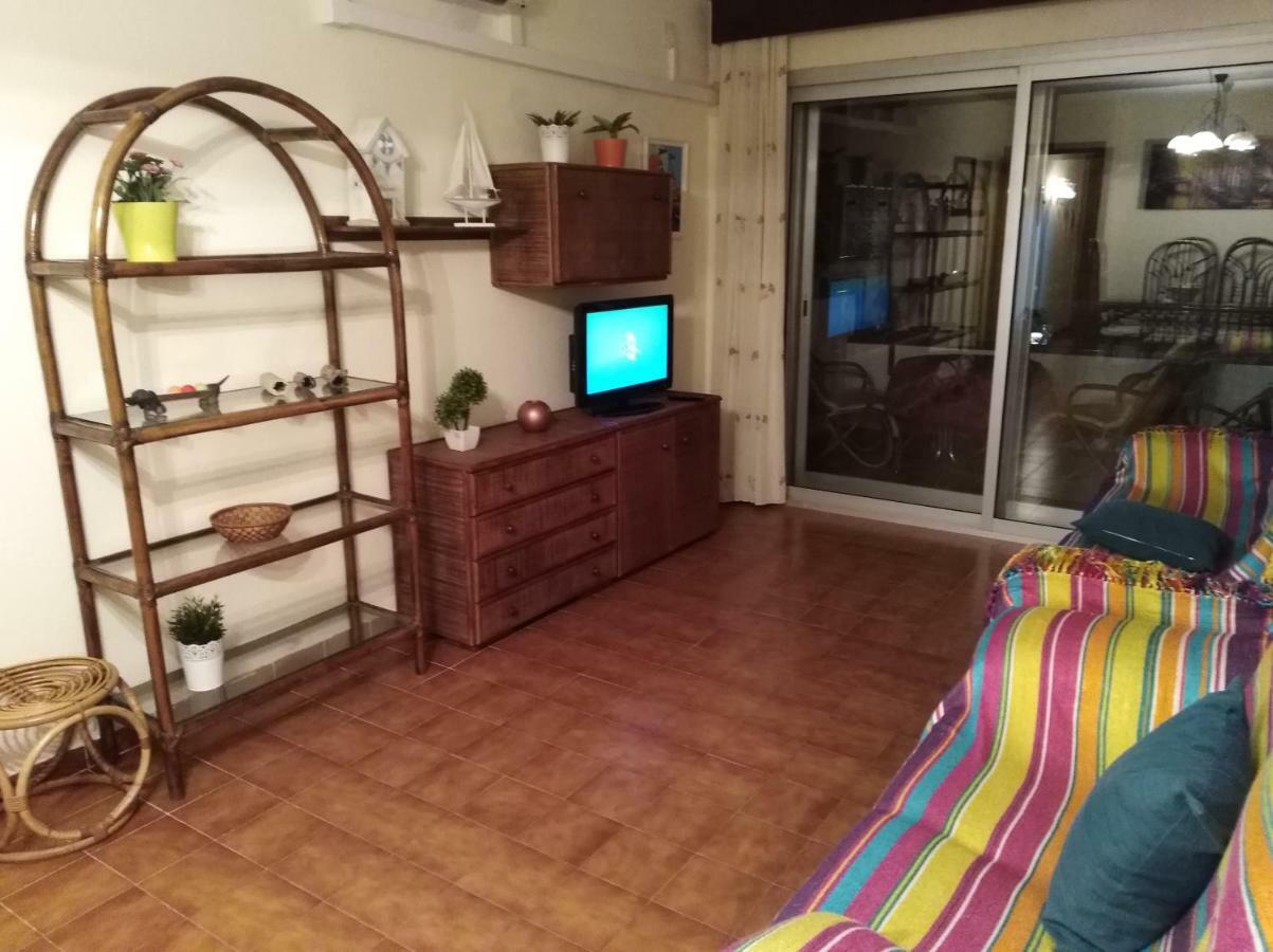 Sunflat Holidays Llum Swimming Pool Apartman Salou Kültér fotó